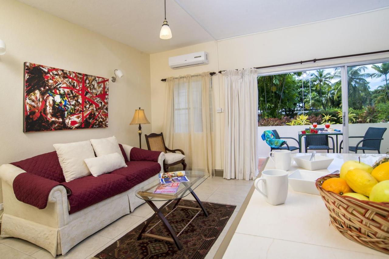Ground Floor Apartment Located In Hometown, 5 Min Walk To The Beach Saint James Eksteriør bilde
